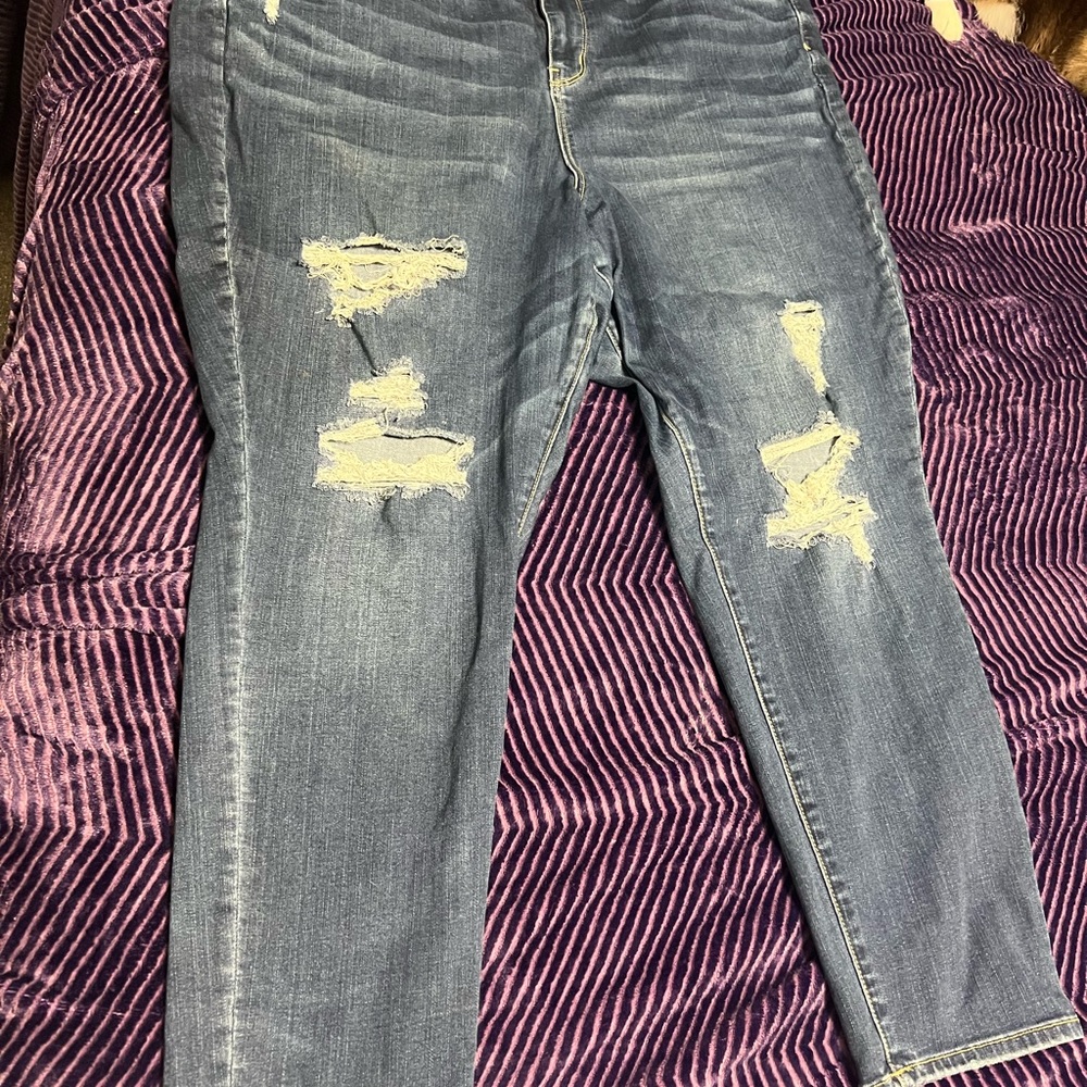American Eagle Outfitters Ripped Blue Ankle Jeans